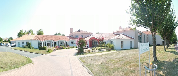 FOYER LOGEMENTS LA BERTHOMIERE - LONGEVILLE-SUR-MER